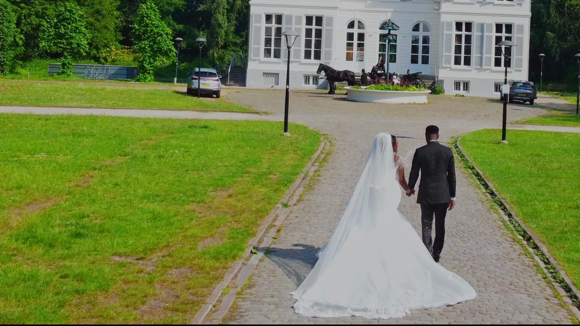 Andy & Abigail- White Wedding